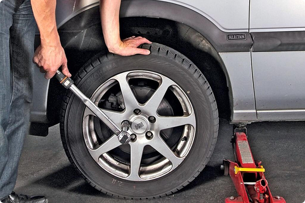 Car Tyre Replacement Guide: When to Change and How to Choose